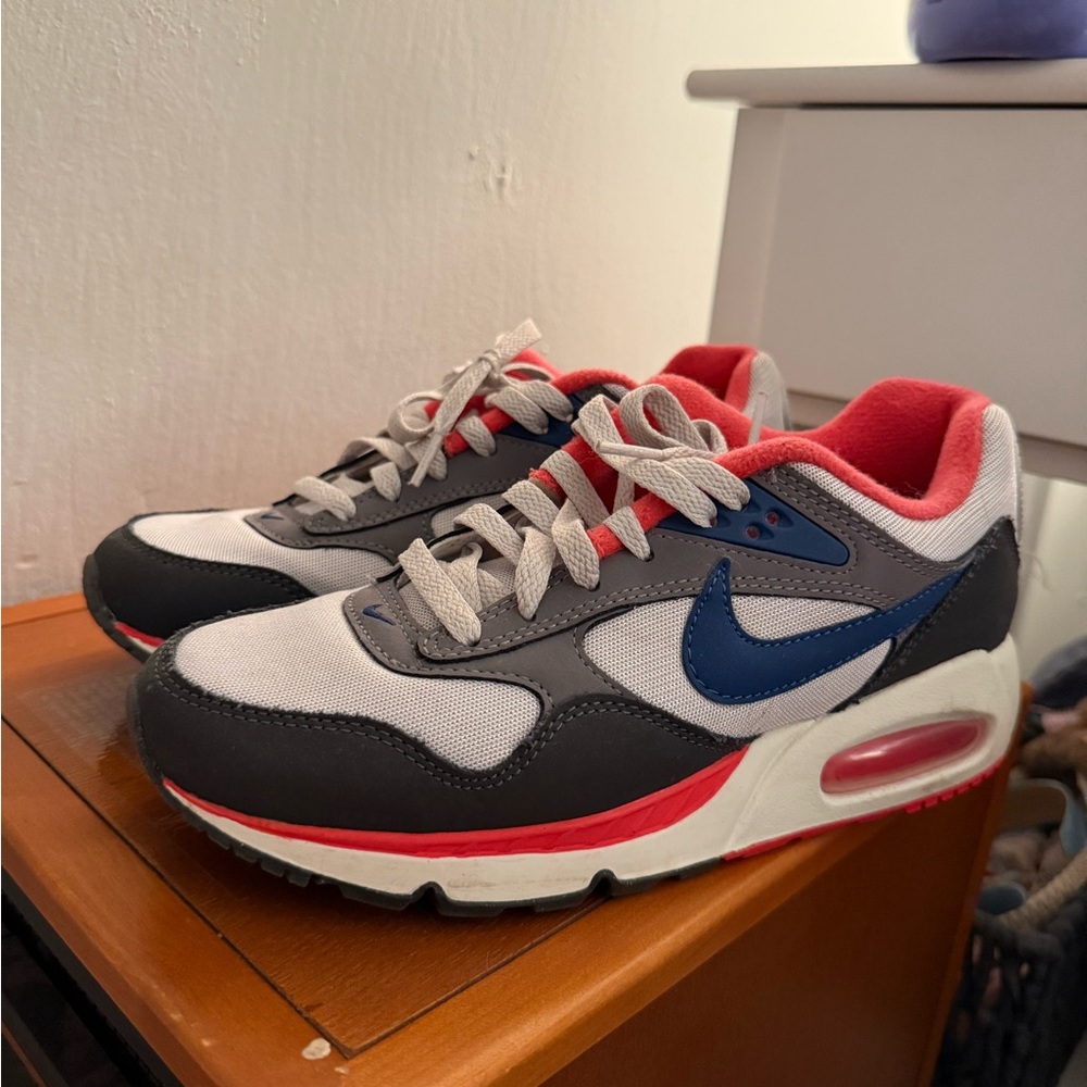 Nike shoe